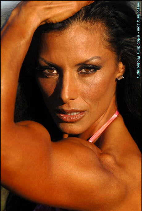 Muscle Latina Photos